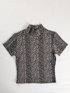 VTG Cream Black Velvet Leopard Print Mock Neck Crop Short Sleeve Top